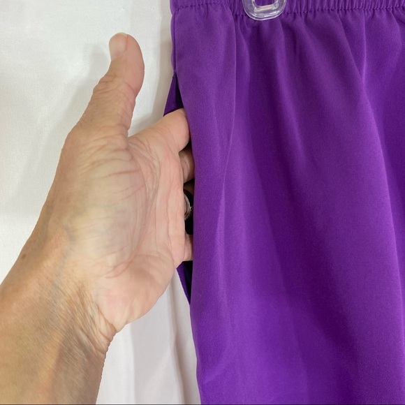 Draper’s & Damon’s Purple Matte Satiny Textured Pull On Pants - Picture 7 of 8